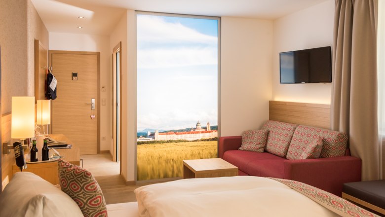 Zimmer im Hotel Donauhof, &copy; Pichler